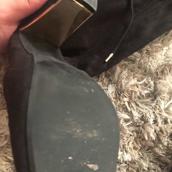 Women black over the knee boots - Picture 3 of 4